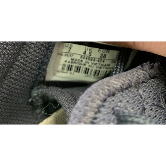 Nike Womens Roshe One Blue Running Shoes Sneakers (844994-404) Size 7 - Picture 9 of 9